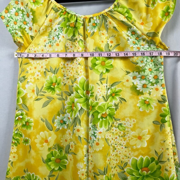 Vintage Sears Hawaii Dress Womens 10 Maxi Yellow Floral Muumuu Tropical Beach - Picture 7 of 14
